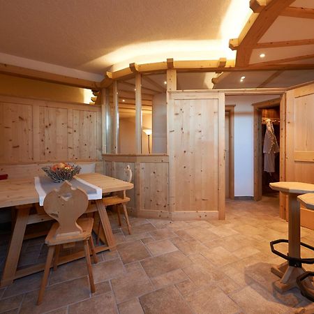 Chalet Grumer Suites&Spa Soprabolzano Luaran gambar