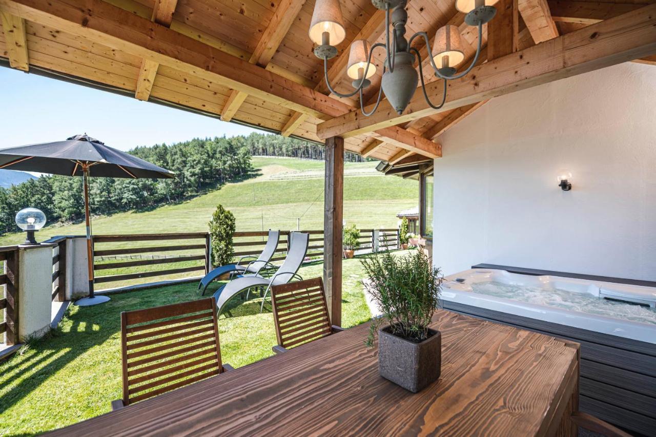 Chalet Grumer Suites&Spa Soprabolzano Luaran gambar
