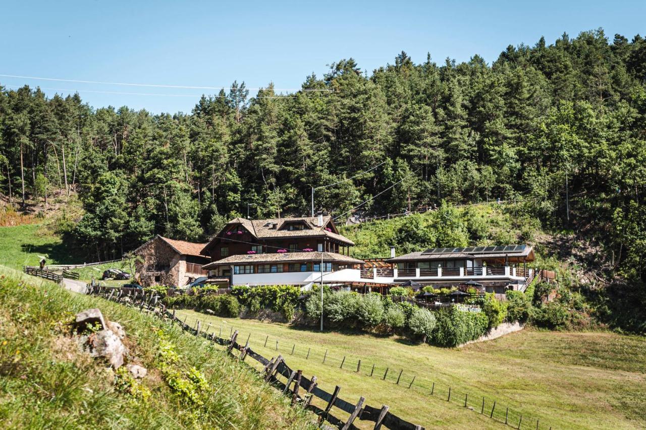 Chalet Grumer Suites&Spa Soprabolzano Luaran gambar