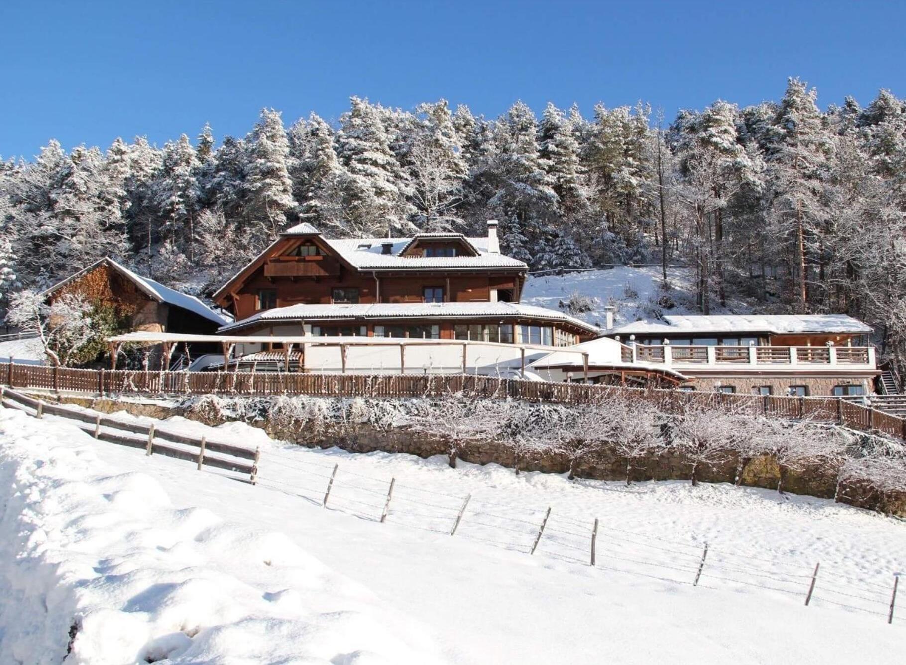 Chalet Grumer Suites&Spa Soprabolzano Luaran gambar