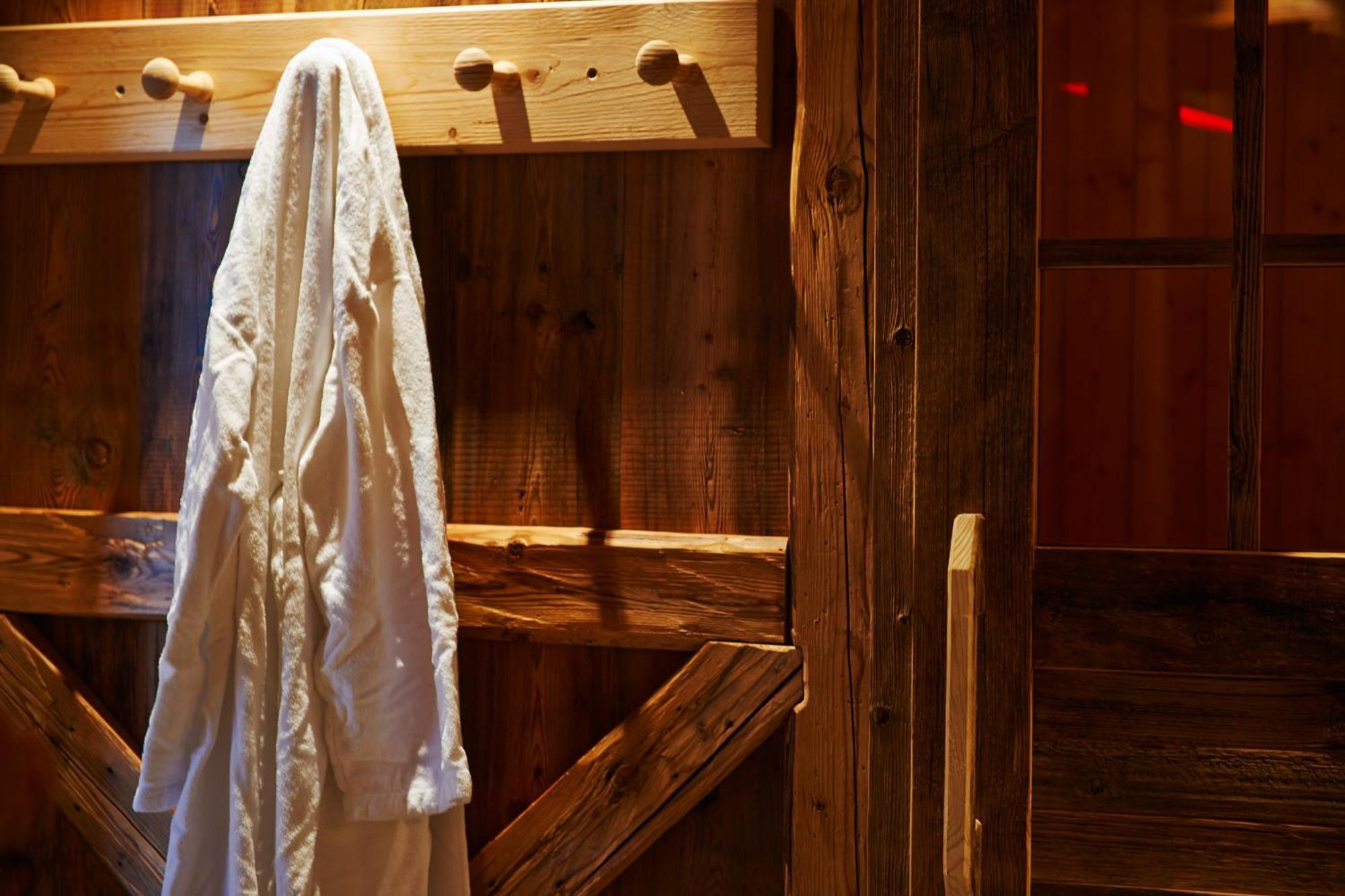 Chalet Grumer Suites&Spa Soprabolzano Luaran gambar